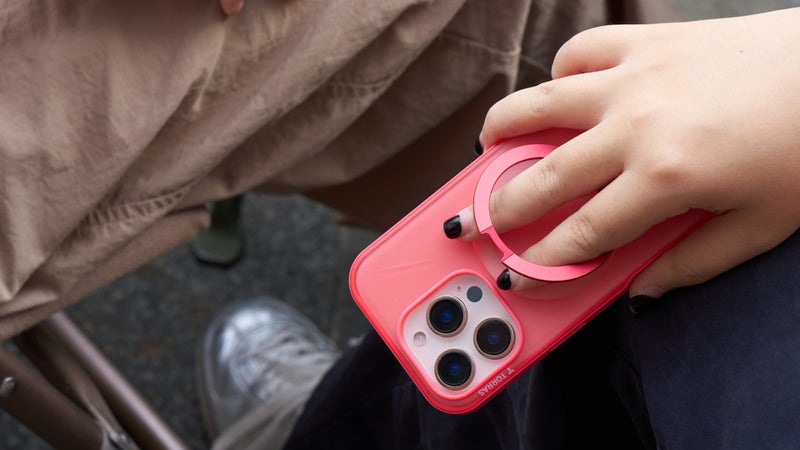 Torras’ excellent Ostand Spin cases now in new colors to add pop to your iPhone!