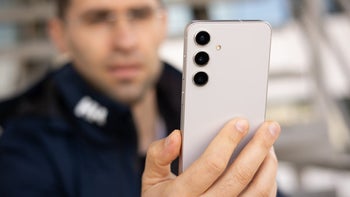 Galaxy S24 in a person's hand.