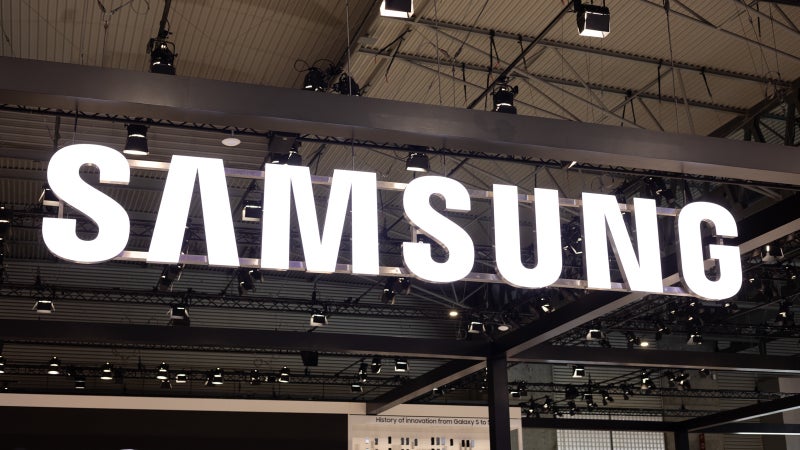 Samsung’s One UI 7 rollout in the US is back on track