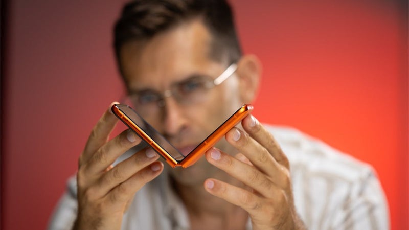 Samsung Galaxy Z Flip 7 under threat from an iconic rival