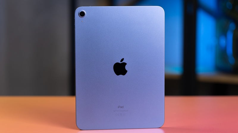 Exclusive Amazon promo knocks the 256GB iPad 10th Gen down by $100