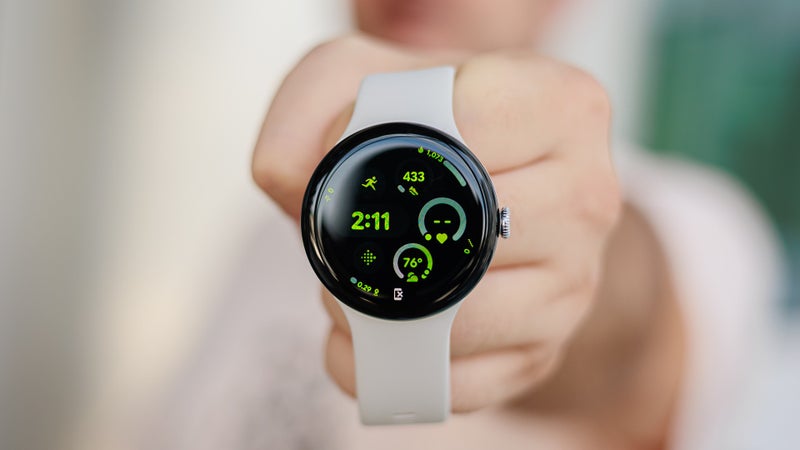 Amazon is still selling the Pixel Watch 3 at its best price so far in 2025