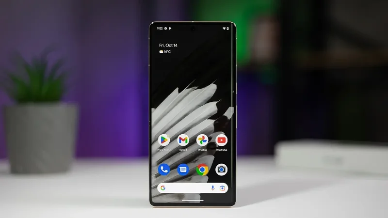 The 512GB Pixel 7 Pro is still a budget-friendly delight, at 64% off on Woot