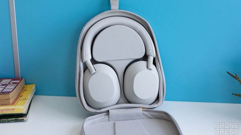 Available at a lovely discount, the premium Sony WH-1000XM5 are worth every penny at Walmart