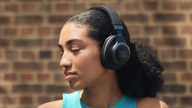 Sizzling hot deal slashes 50% off the comfy JBL Live 770NC, letting you grab a pair for under $100