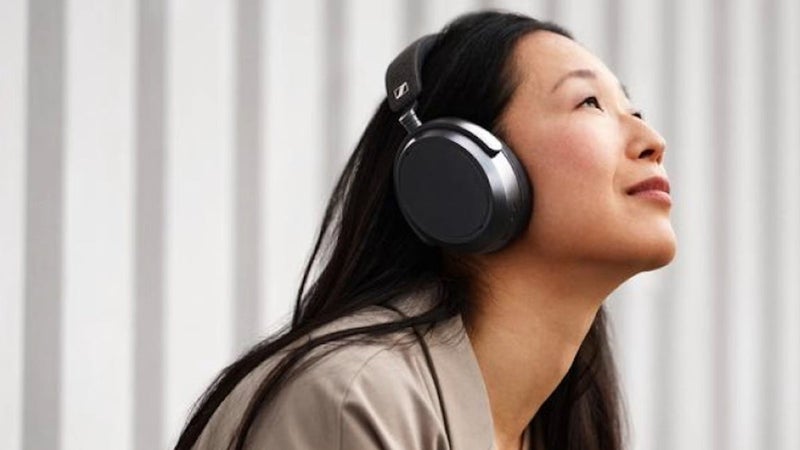Get premium sound and 60-hour battery life for less with this Sennheiser Momentum 4 deal