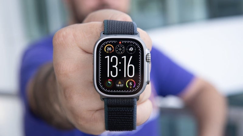 The Apple Watch in 2025 is still missing one key health feature in the U.S.