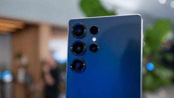 Rear cameras on Samsung Galaxy S25 Ultra