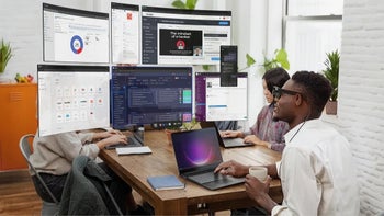 Windows users can now have a massive virtual display that fits in their pocket