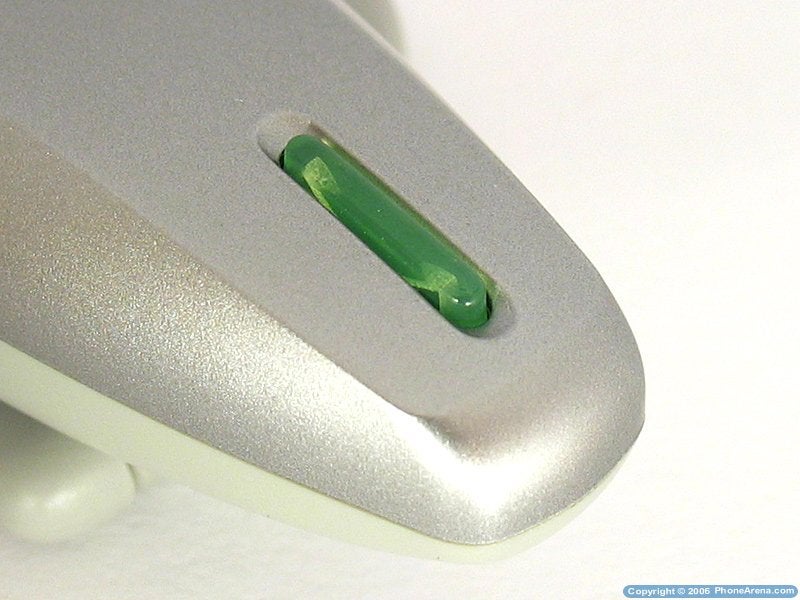 LED - Motorola HS805 Headset Review